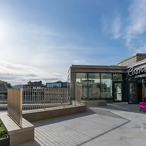 Apartahotel Roomzzz, Edimburgo